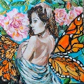 femme papillon